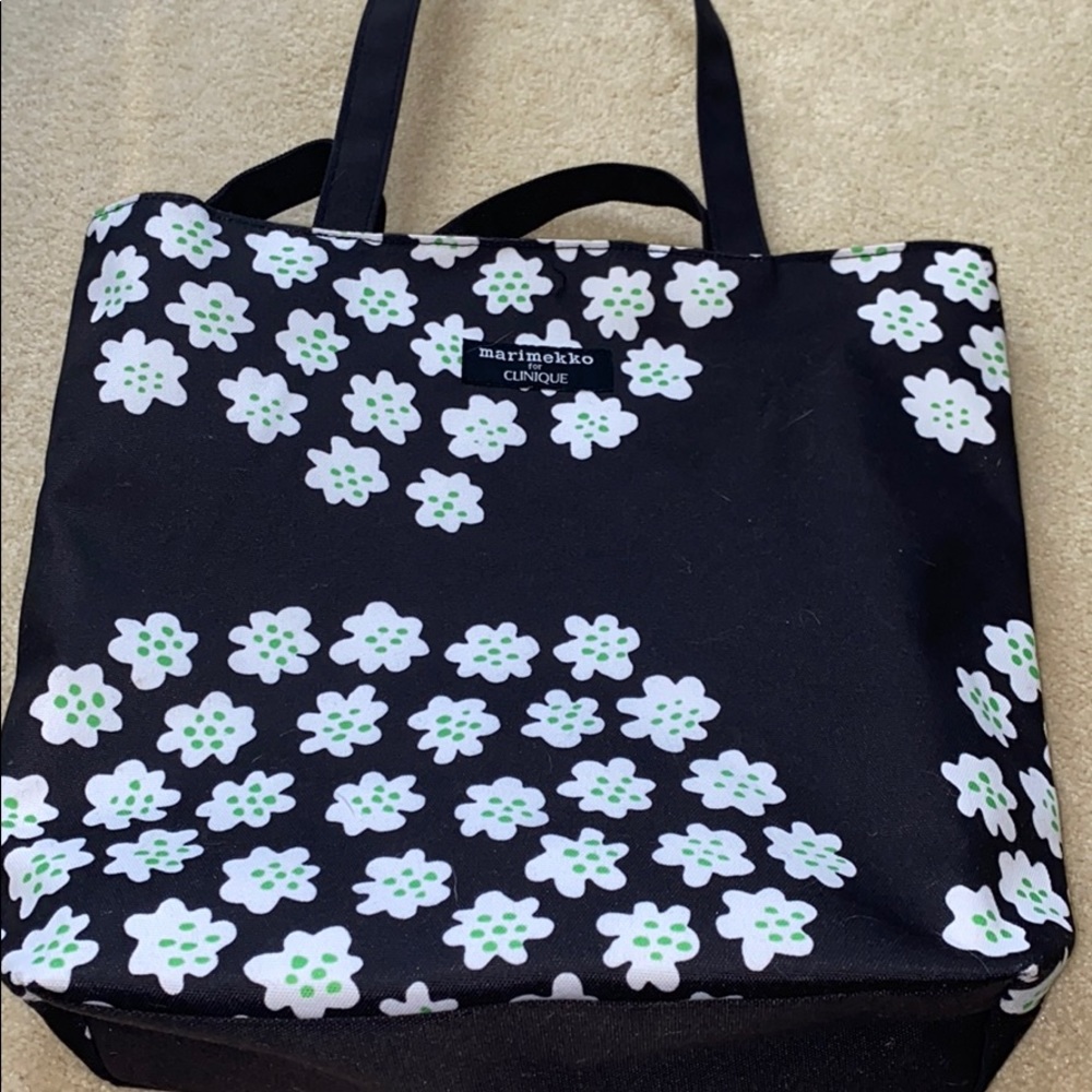 Clinique bag